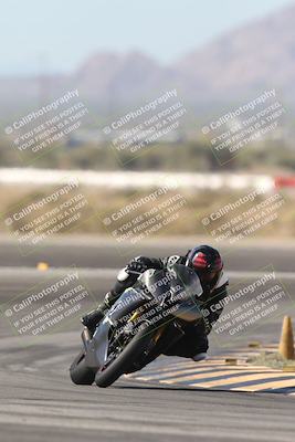 media/Oct-26-2025-Race Pace (Sun) [[c1447ca738]]/Verified/6-Turn 11 (1125am)/